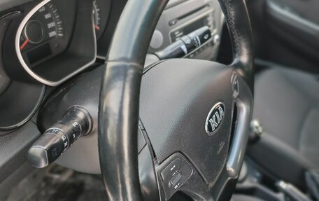 KIA Rio III рестайлинг, 2015 год, 850 000 рублей, 12 фотография