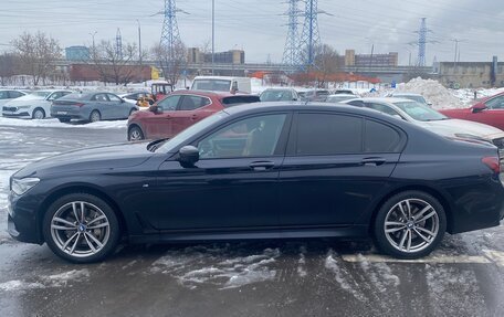 BMW 7 серия, 2018 год, 4 500 000 рублей, 3 фотография
