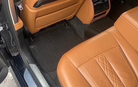 BMW 7 серия, 2018 год, 4 500 000 рублей, 11 фотография