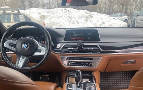 BMW 7 серия, 2018 год, 4 500 000 рублей, 12 фотография