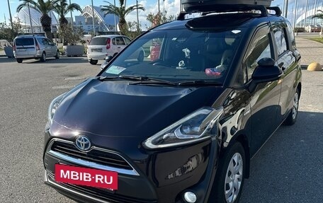 Toyota Sienta II, 2017 год, 1 730 000 рублей, 3 фотография