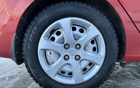 Hyundai Solaris II рестайлинг, 2012 год, 710 000 рублей, 15 фотография