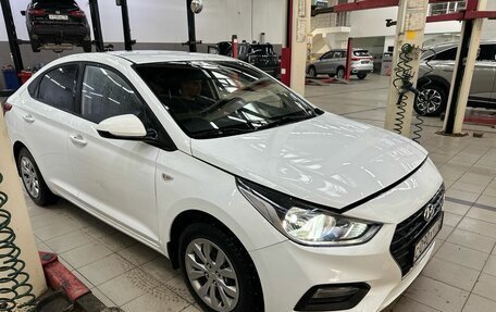 Hyundai Solaris II рестайлинг, 2019 год, 1 250 000 рублей, 4 фотография