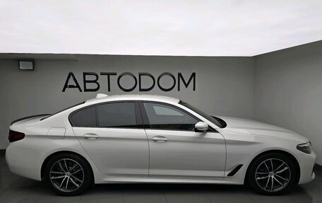 BMW 5 серия, 2023 год, 6 990 000 рублей, 5 фотография