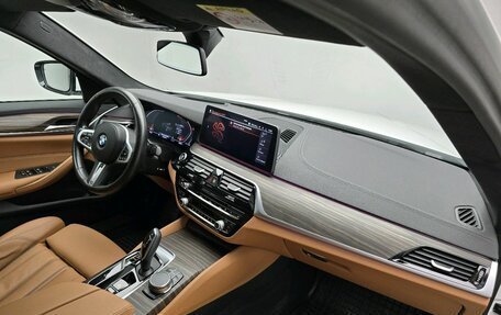 BMW 5 серия, 2023 год, 6 990 000 рублей, 14 фотография