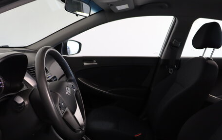 Hyundai Solaris II рестайлинг, 2015 год, 1 049 000 рублей, 8 фотография