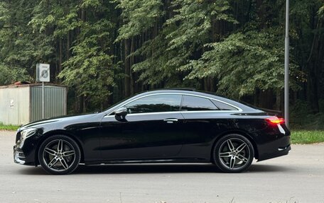 Mercedes-Benz E-Класс, 2017 год, 4 199 000 рублей, 2 фотография