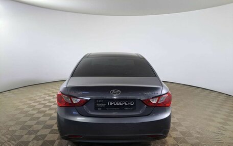 Hyundai Sonata VI, 2011 год, 750 000 рублей, 7 фотография