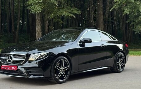 Mercedes-Benz E-Класс, 2017 год, 4 199 000 рублей, 1 фотография