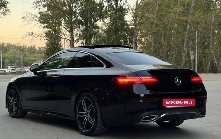 Mercedes-Benz E-Класс, 2017 год, 4 199 000 рублей, 3 фотография