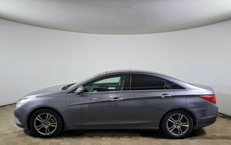 Hyundai Sonata VI, 2011 год, 750 000 рублей, 10 фотография