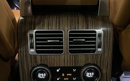 Land Rover Range Rover IV рестайлинг, 2019 год, 7 990 000 рублей, 22 фотография