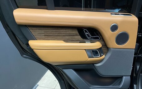 Land Rover Range Rover IV рестайлинг, 2019 год, 7 990 000 рублей, 19 фотография