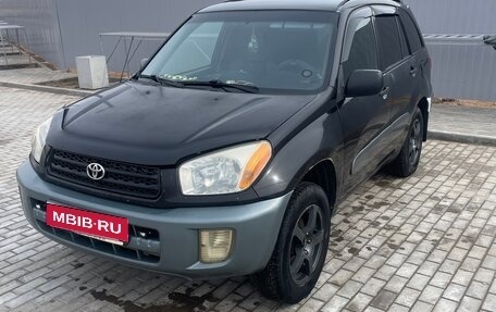 Toyota RAV4, 2001 год, 687 000 рублей, 1 фотография