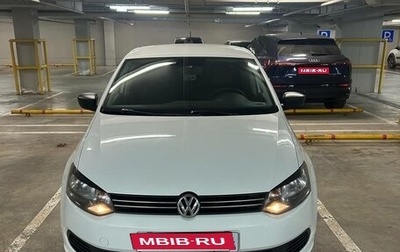 Volkswagen Polo VI (EU Market), 2015 год, 855 000 рублей, 1 фотография