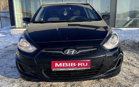 Hyundai Solaris II рестайлинг, 2012 год, 699 000 рублей, 1 фотография