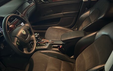 Skoda Superb III рестайлинг, 2011 год, 1 150 000 рублей, 8 фотография