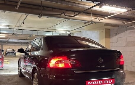 Skoda Superb III рестайлинг, 2011 год, 1 150 000 рублей, 17 фотография