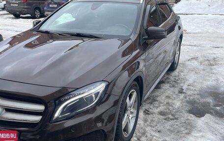 Mercedes-Benz GLA, 2015 год, 1 800 000 рублей, 2 фотография