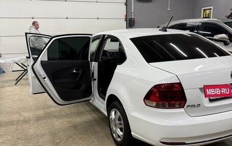 Volkswagen Polo VI (EU Market), 2018 год, 1 200 000 рублей, 3 фотография