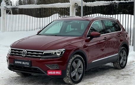 Volkswagen Tiguan II, 2016 год, 3 049 000 рублей, 3 фотография