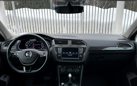 Volkswagen Tiguan II, 2016 год, 3 049 000 рублей, 10 фотография