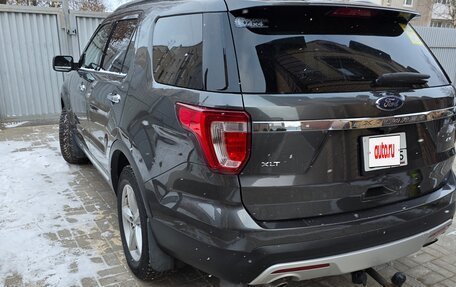 Ford Explorer VI, 2018 год, 2 890 000 рублей, 2 фотография