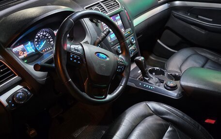 Ford Explorer VI, 2018 год, 2 890 000 рублей, 17 фотография