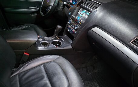 Ford Explorer VI, 2018 год, 2 890 000 рублей, 16 фотография