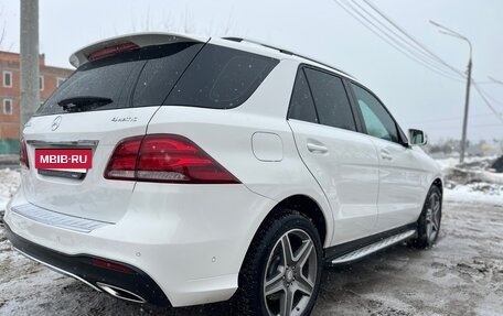 Mercedes-Benz GLE, 2015 год, 2 950 000 рублей, 3 фотография