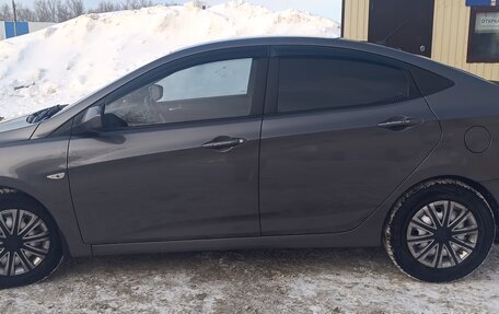 Hyundai Solaris II рестайлинг, 2014 год, 750 000 рублей, 5 фотография