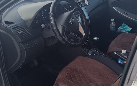 Hyundai Solaris II рестайлинг, 2014 год, 750 000 рублей, 6 фотография