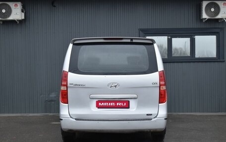 Hyundai Grand Starex Grand Starex I рестайлинг 2, 2009 год, 1 049 999 рублей, 6 фотография