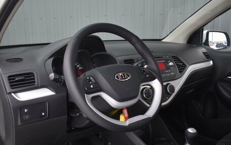 KIA Picanto II, 2011 год, 619 888 рублей, 16 фотография