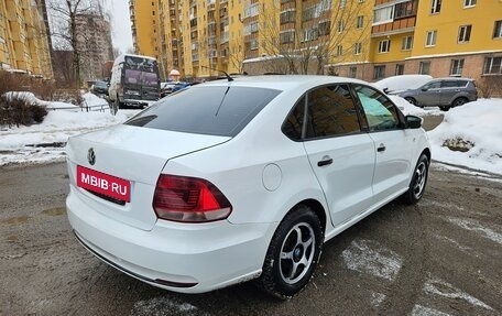 Volkswagen Polo VI (EU Market), 2015 год, 379 000 рублей, 5 фотография