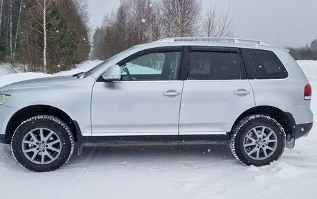 Volkswagen Touareg III, 2008 год, 1 350 000 рублей, 2 фотография