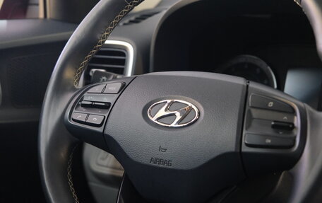 Hyundai Venue I, 2021 год, 2 199 000 рублей, 13 фотография