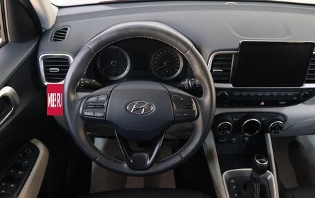 Hyundai Venue I, 2021 год, 2 199 000 рублей, 12 фотография