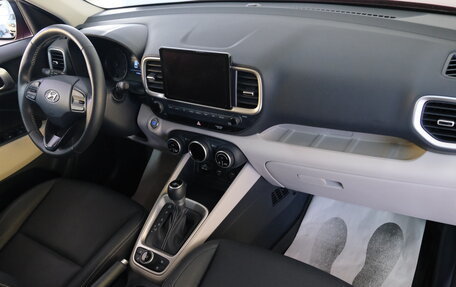 Hyundai Venue I, 2021 год, 2 199 000 рублей, 21 фотография