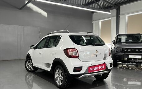 Renault Sandero II рестайлинг, 2017 год, 1 075 000 рублей, 6 фотография