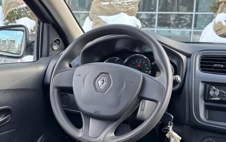 Renault Logan II, 2017 год, 745 000 рублей, 8 фотография