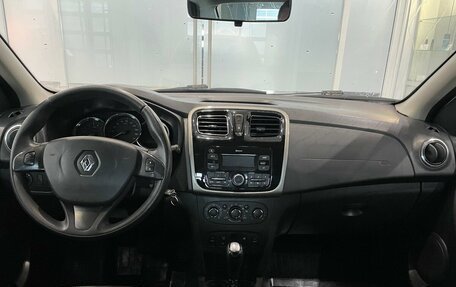 Renault Logan II, 2018 год, 625 000 рублей, 5 фотография