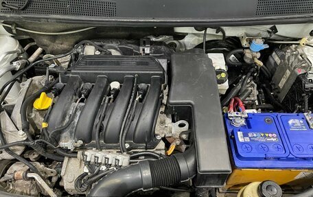 Renault Logan II, 2018 год, 625 000 рублей, 17 фотография