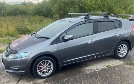 Honda Insight II рестайлинг, 2009 год, 1 050 000 рублей, 2 фотография