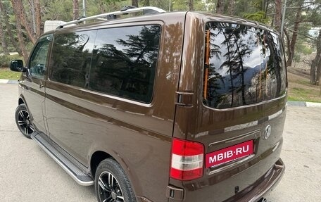 Volkswagen Transporter T5 рестайлинг, 2012 год, 2 200 000 рублей, 4 фотография