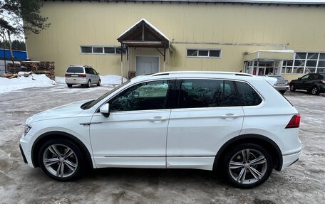 Volkswagen Tiguan II, 2018 год, 3 300 000 рублей, 3 фотография