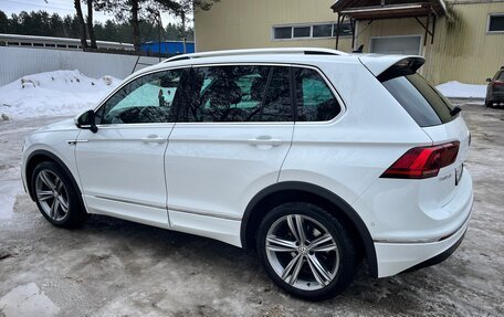 Volkswagen Tiguan II, 2018 год, 3 300 000 рублей, 14 фотография