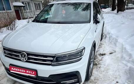 Volkswagen Tiguan II, 2018 год, 3 300 000 рублей, 19 фотография