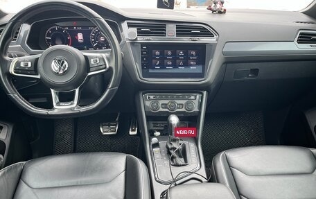 Volkswagen Tiguan II, 2018 год, 3 300 000 рублей, 13 фотография