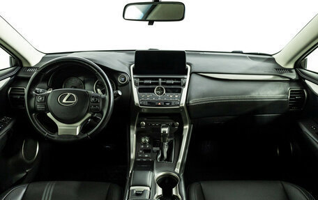 Lexus NX I, 2018 год, 3 090 000 рублей, 13 фотография